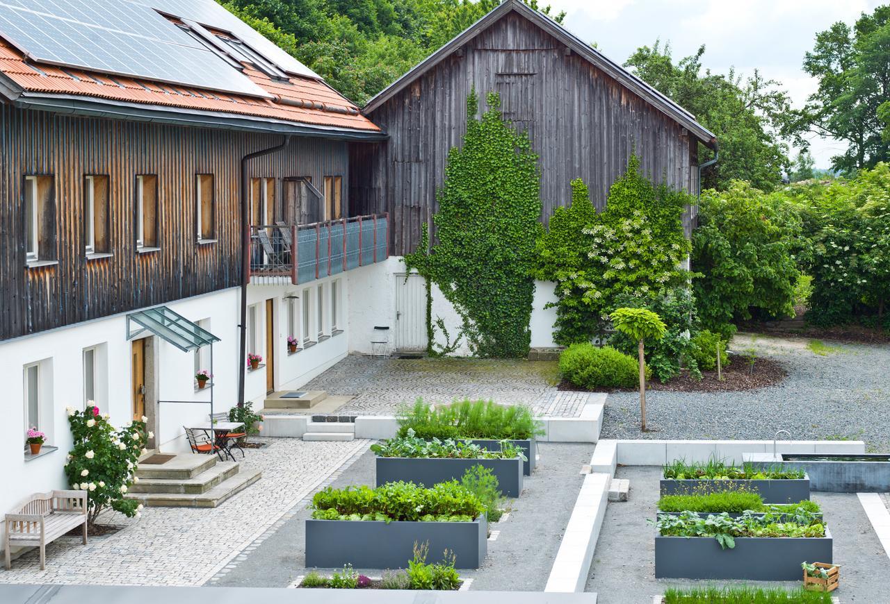 Biohotel Pausnhof (Adults Only) 상트오스왈드 외부 사진